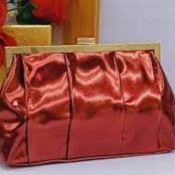 Red Clutch