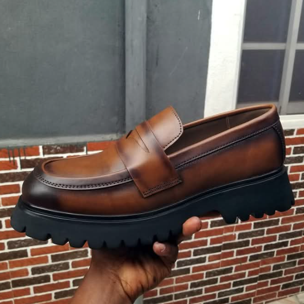 Exclusive brown Luxurious leather
